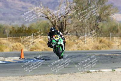 media/Jan-16-2022-CVMA (Sun) [[7f3d92989d]]/Race 3 Amateur Supersport Middleweight/